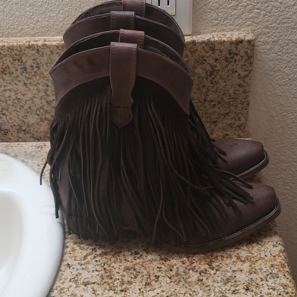 COWGIRL BOOTS - Picture 3 of 7